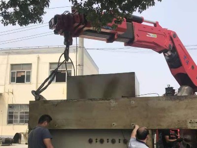 500雙點(diǎn)沖床卸車樹立進(jìn)車間